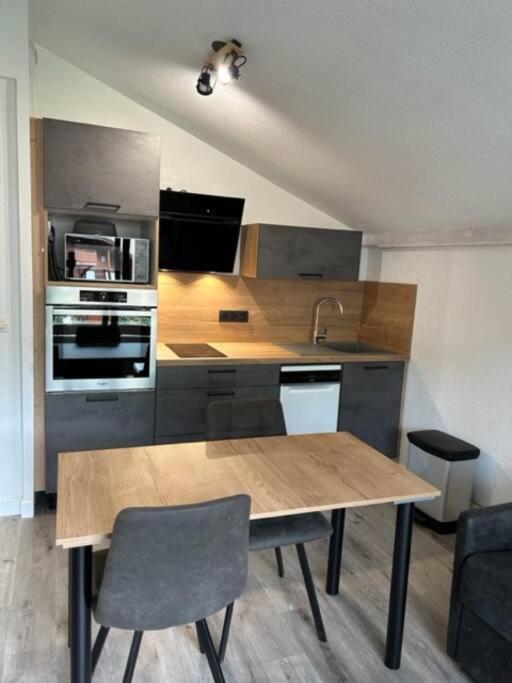 Praz Sur Arly - Proche Des Pistes Et De Megeve Apartment Exterior photo